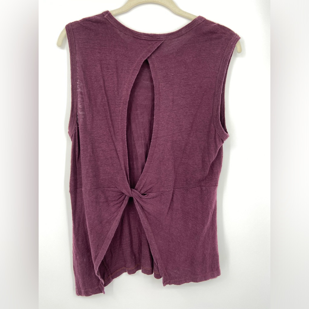 A.L.C. Linen Sleeveless Maroon Tee Shirt Top. Back Is Partially Open, Size Large